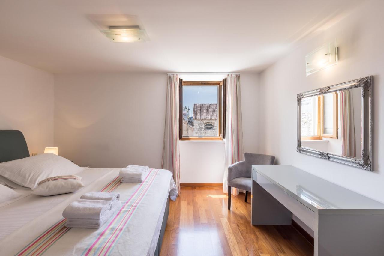Peristil Apartment スプリト エクステリア 写真
